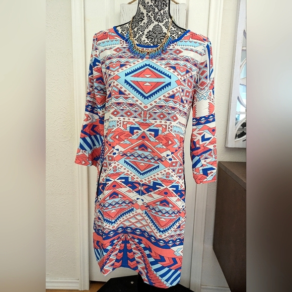 Mod Abstract Dress, - Picture 10 of 14